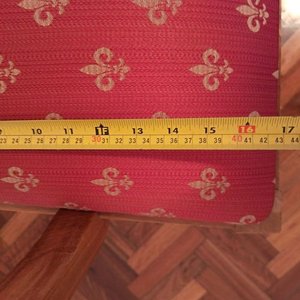 Par de Sillones Sitiales Clásicos en Madera Maciza Lustrada con Tapizado Bordo - imagen 9