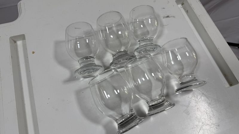 Item 880973 - Image 1