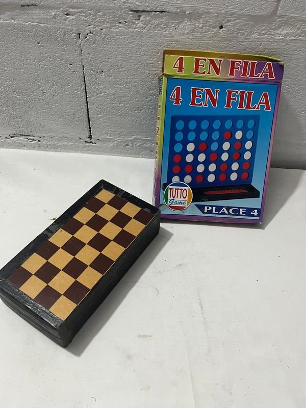Lotes de juegos y cartas para jugar - imagen 2