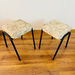 Par de Banquetas con Estructura de Hierro y Asiento Estampado - imagen 4