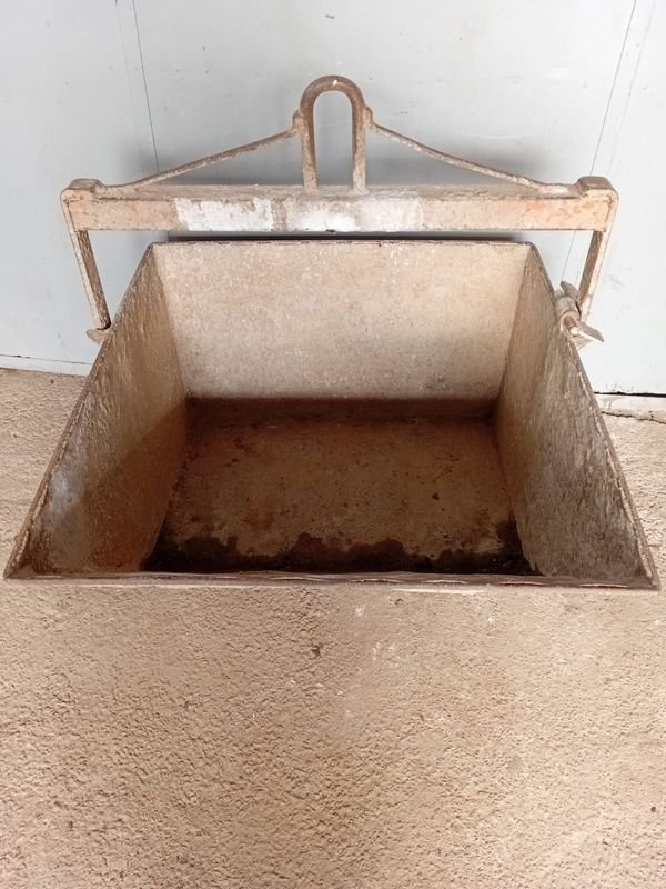 Tacho de Obra Metálico para Guinche
