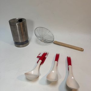 Set de Cucharones y Espumadera de Acero y Vidrio - imagen 1