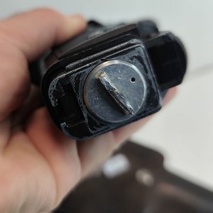 Réplica Colt 1911 CO2 con Funda de Cuero - imagen 5