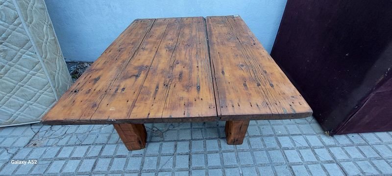 Mesa ratona rustica en pinotea, mesa de madera antigua - imagen 4