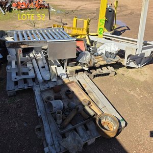 Lote de Maquinaria y Repuestos Industriales - imagen 1
