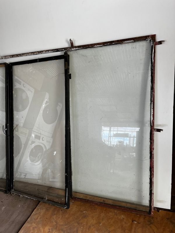 Item 894153 - Image 2