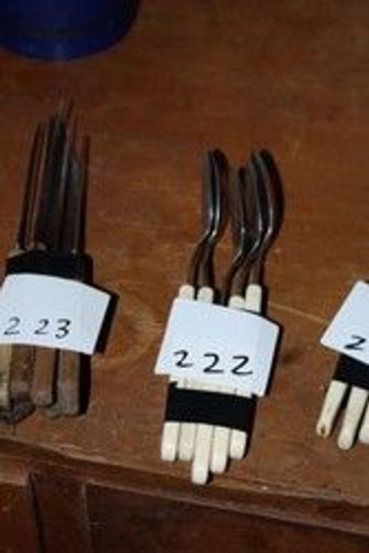 Item 856042 - Image 0