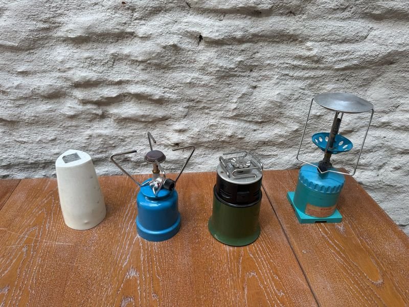 Lote anterior: Lote de cocinillas y farol a gas butano para cocina