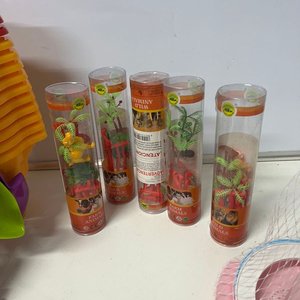 Lote de Juguetes: Baldes, Palitas, Pistola de Agua y Animales de Granja - imagen 4