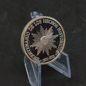 Moneda Conmemorativa "Bicentenario de los Hechos Históricos" República Oriental del Uruguay 1811-2011 - imagen 4