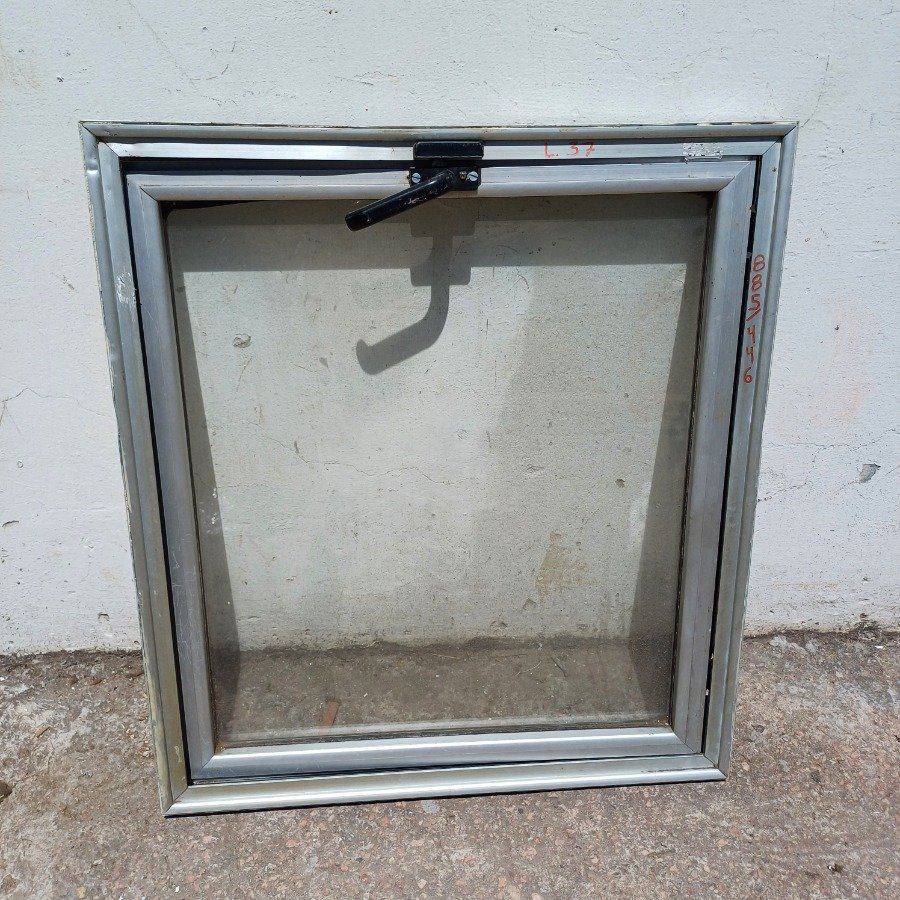 Item 16705 - Image 0