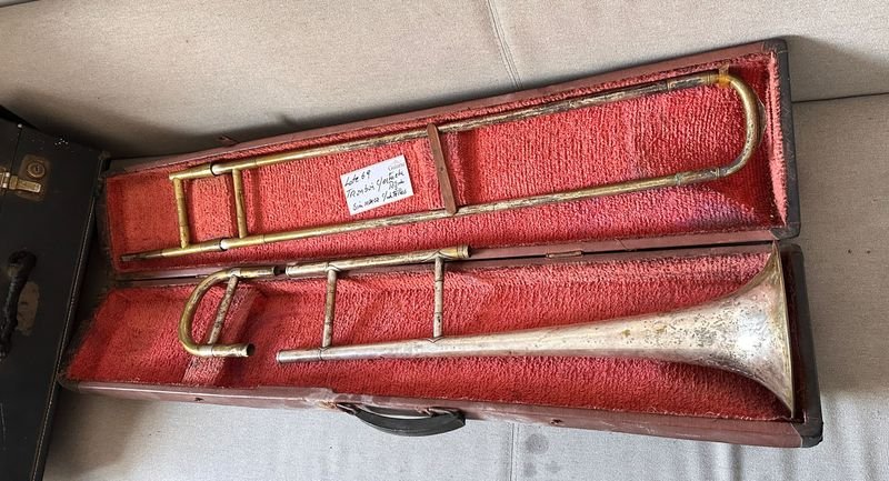 Trombón de Viento Metal con Estuche Rígido