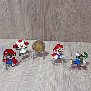 Lote anterior: Lote de 4 Pines Metálicos Esmaltados de Mario Bros