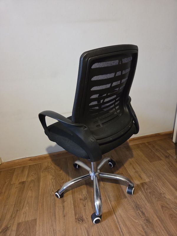 Sillón de escritorio en impecable estado - imagen 5