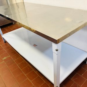 Mesada Industrial Acero Inoxidable Braesi con Estructura Metálica - imagen 3