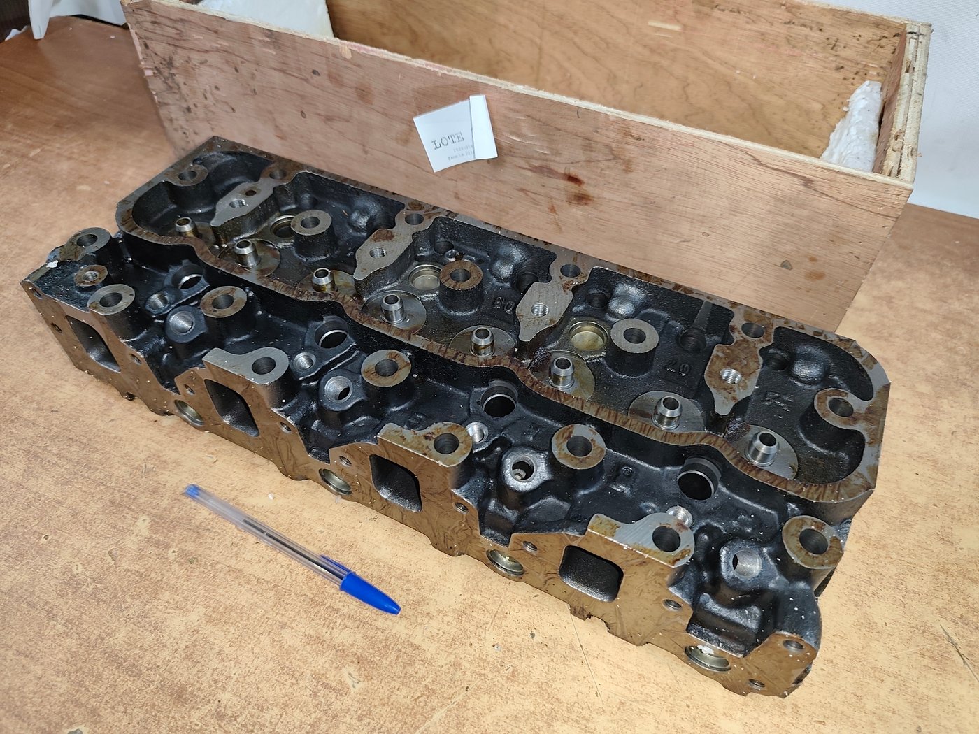 Cabeza de cilindro para Isuzu sin uso - imagen 3