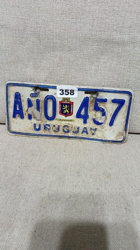 Chapa Matrícula Uruguaya "Año 457"