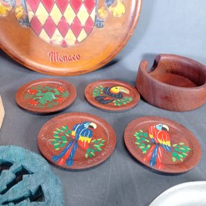 Lote de 6 piezas decorativas: Plato Monaco, apoya vasos, jabonera y más - imagen 3