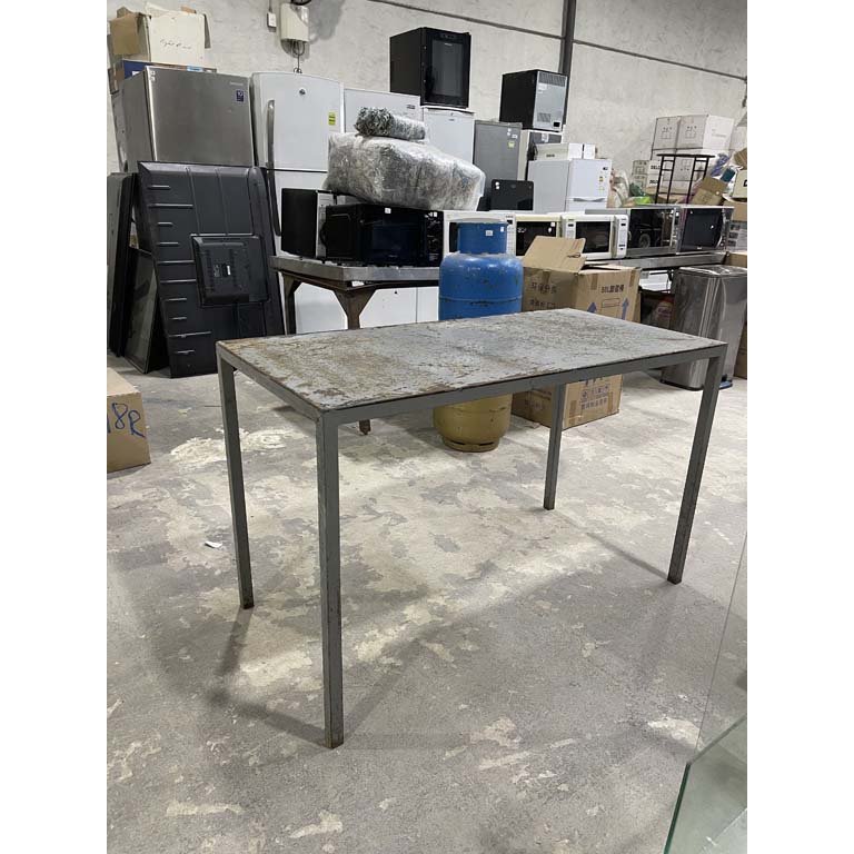 Mesa de Hierro Rectangular Industrial 120x60x74 cm