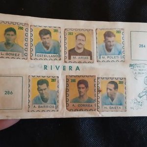 Álbum "Sellos Deportivos del Uruguay" (1953) - Figuras del Fútbol y Otros Deportes - imagen 10