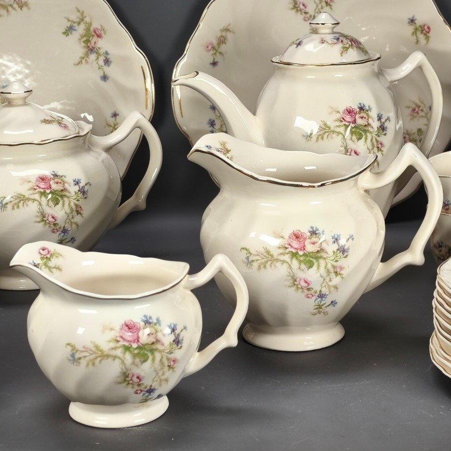 Servicio de té y café, platos de porcelana y accesorios - imagen 5