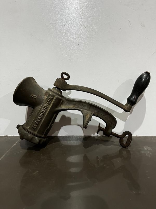 Item 873794 - Image 0