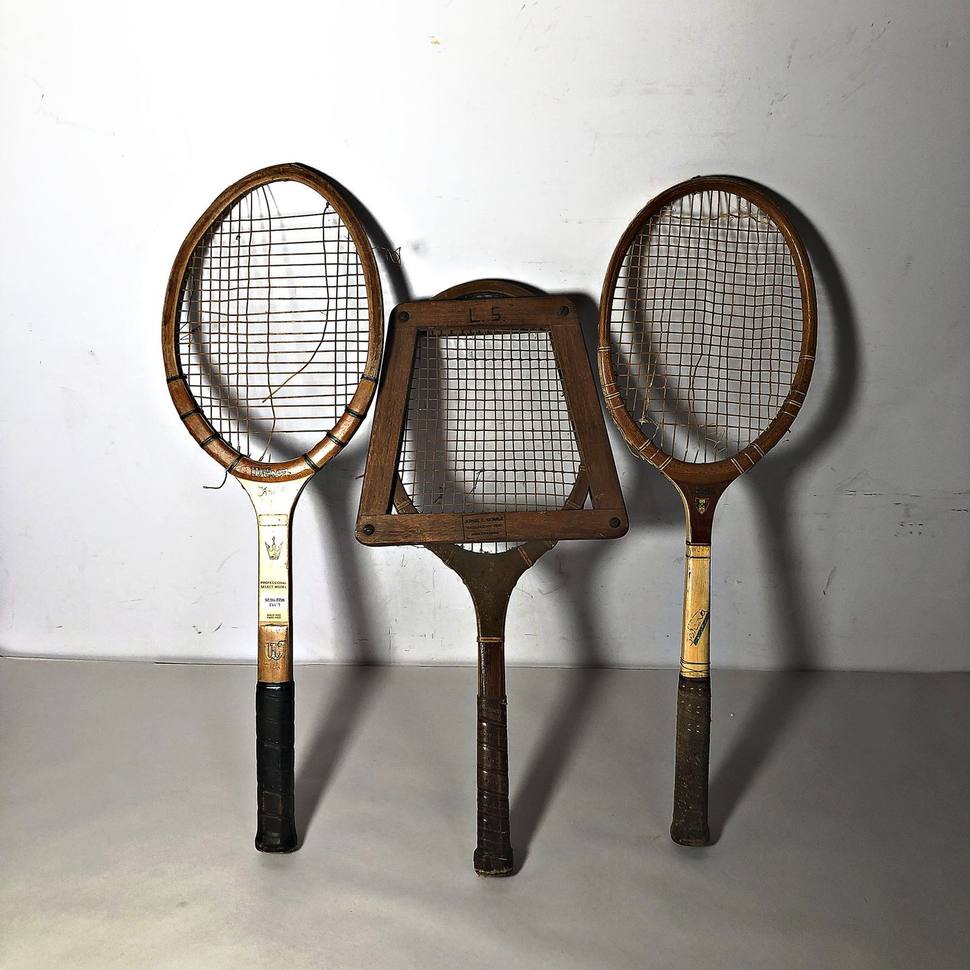 Tres Raquetas de Tenis Antiguas de Madera