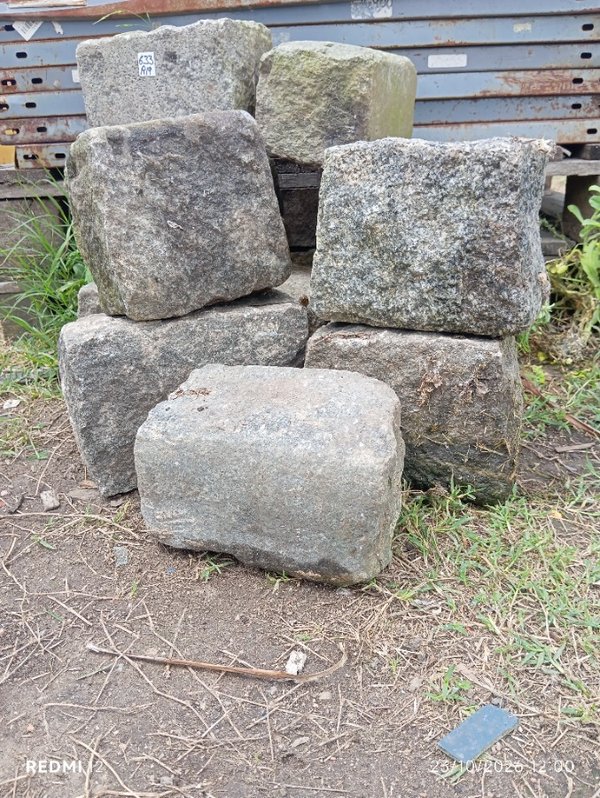 20 Adoquines de Granito para Construcción o Decoración