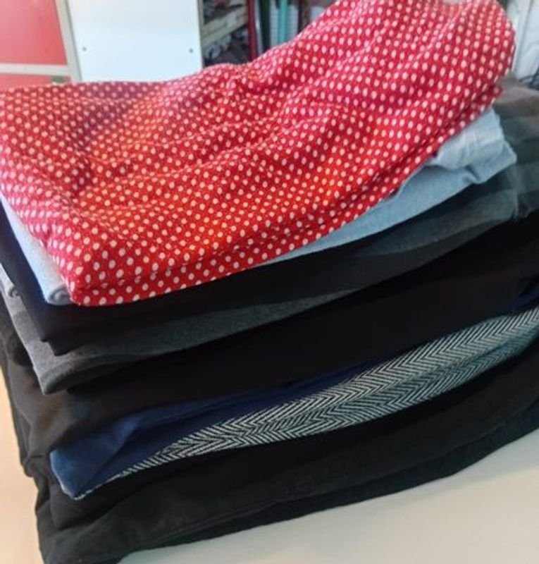 Lote anterior: Calzas para niñas y adolescentes en venta