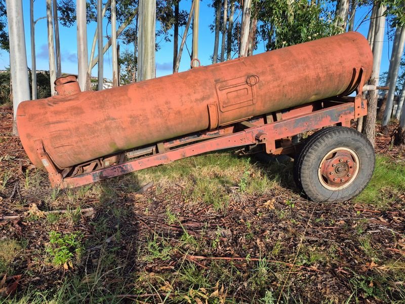 Tanque Cisterna en Acero de Alto Calibre con Gran Llave de Paso - imagen 2