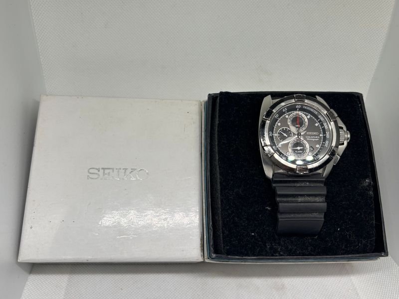 Reloj SEIKO VELATURA - Cronógrafo con múltiples funciones - imagen 9