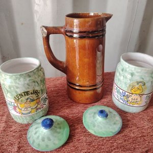 Jarra y Dos Tarros de Cerámica con Dibujos - imagen 4