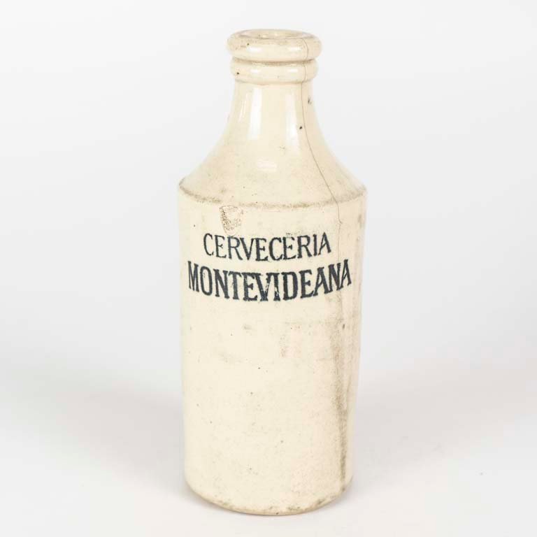 Lote anterior: Botella de cerveza de gres Cerveceria Montevideana