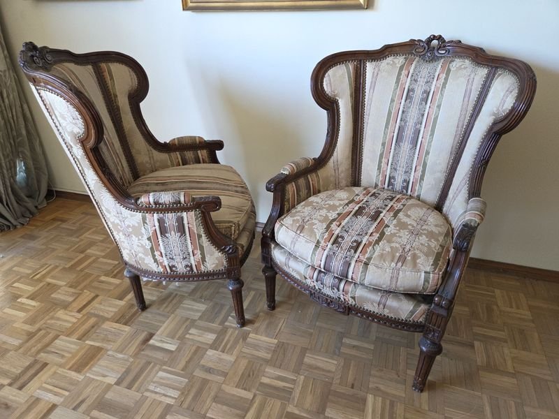 Pareja de sillas estilo Luis XVI en excelente estado - imagen 9