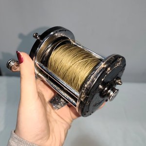 Reel Rotativo Ocean City Modelo 200 Usado con Tapa Reparada - imagen 4