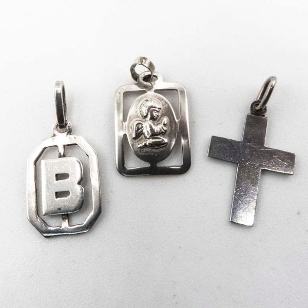 Lote de 3 Dijes de Plata: Letra B, Cruz y Angelito