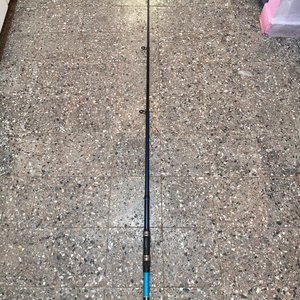 Caña de Pesca Nueva 2.40m con Estuche y Accesorios - imagen 1