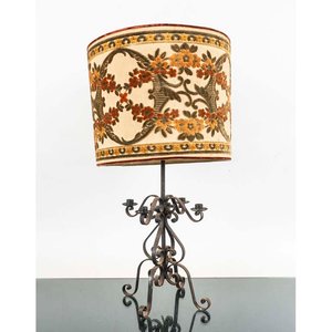 Candelabro de Hierro Forjado con Pantalla Estampada - imagen 1