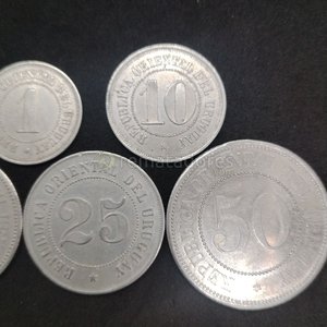 Lote de 5 Monedas de Uruguay: 1, 10, 20, 25 y 50 Centésimos - imagen 2