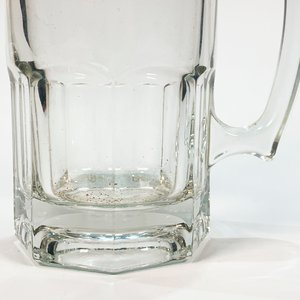 Jarra Cervecera de Vidrio con Base Facetada - imagen 2