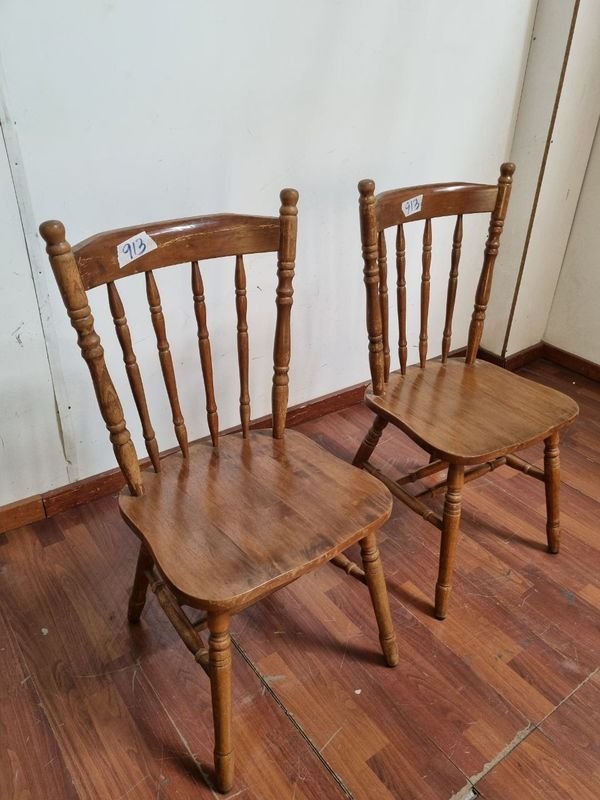 Dos Sillas De Madera Antiguas - imagen 2