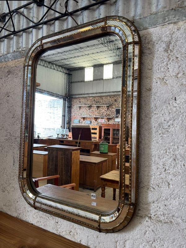 Item 877804 - Image 1