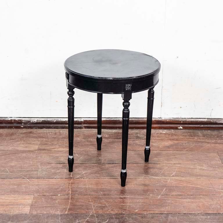 Item 2097561 - Image 0