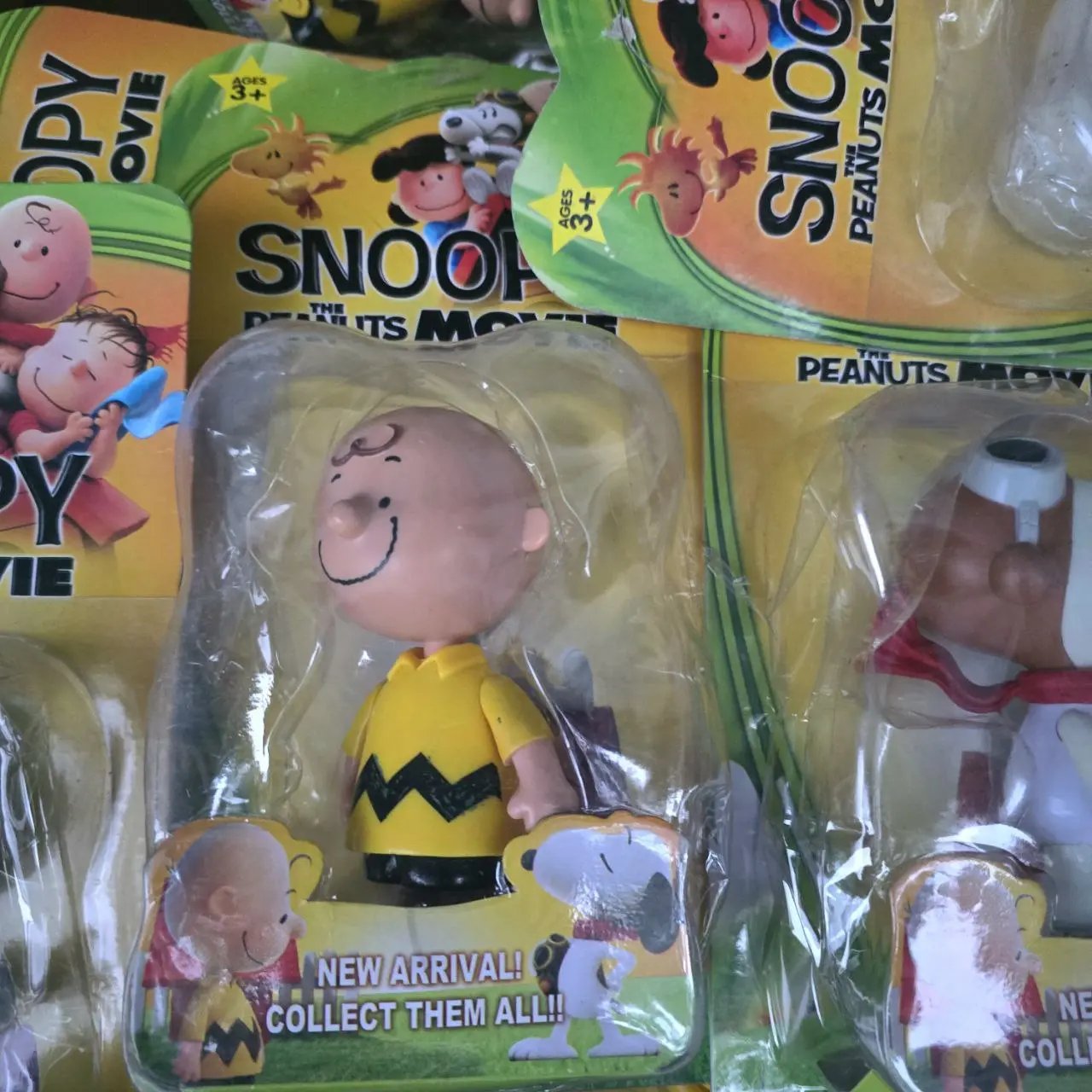 Figuras de Acción de Snoopy y Charlie Brown - imagen 3