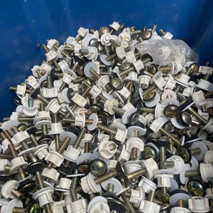 Lote de Tornillos para Cisterna de Baño - Metal y Plástico - imagen 4