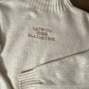 Blusón Blanco Cuello Polera Talle G - imagen 5