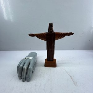 Lote anterior: Figura Artesanal Cristo Redentor de Río de Janeiro en Madera