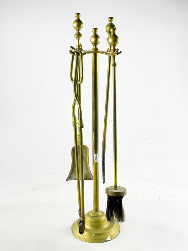 Juego de Herramientas para Estufa en Bronce con Soporte y 4 Piezas