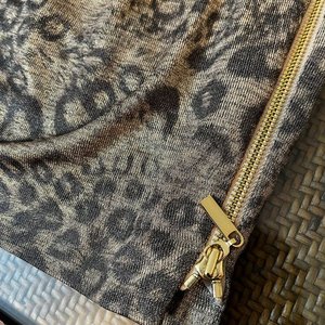 Vestido Talle M Leopardo Dorado Elegante - imagen 2