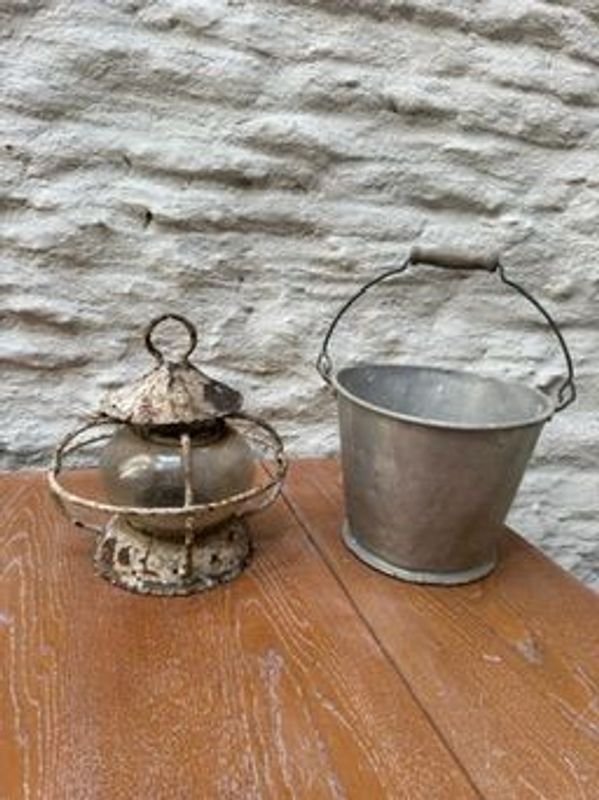 Lote de hielera y Farol antiguo para decoración - imagen 2